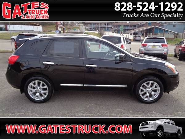 2011 Nissan Rogue SL AWD LOADED Black - - by dealer for sale in Franklin, NC – photo 6