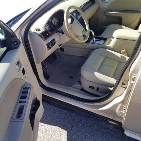 2007 Ford Five Hundred Limited **AWD / 111k!!** - cars & trucks - by... for sale in Phoenix, AZ – photo 10