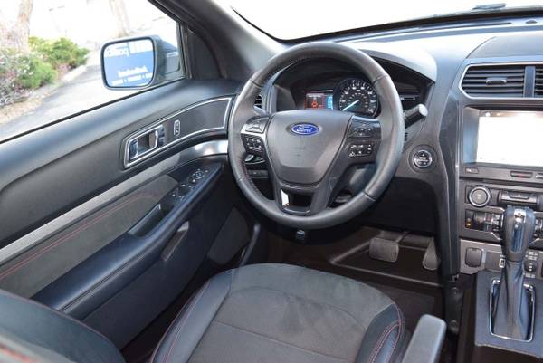 2018 Ford Explorer XLT FWD BLUE - - by dealer for sale in Denver, NE – photo 22