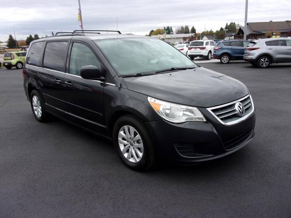 2012 Volkswagen Routan SE - cars & trucks - by dealer - vehicle... for sale in Idaho Falls, ID – photo 3