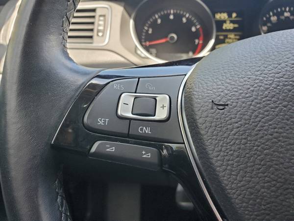 2015 *Volkswagen* *Jetta Sedan* *SE with Connectivity for sale in Coconut Creek, FL – photo 9