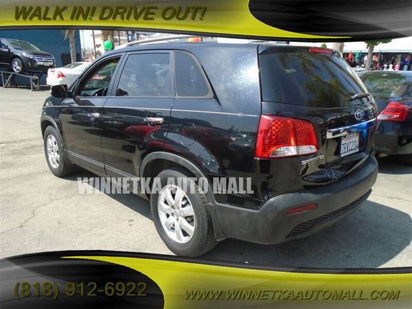 2013 KIA SORENTO I SEE YOU LOOKING AT ME! TAKE ME HOME TODAY! for sale in Winnetka, CA – photo 19