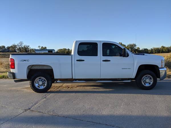 2010 Chevrolet Silverado 2500HD 4x4 Crew Cab - GREAT SNOW PLOW TRUCK ! for sale in Kansas City, OH – photo 12
