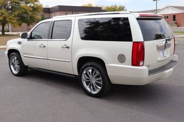 2008 Cadillac Escalade ESV Base - cars & trucks - by dealer -... for sale in Longmont, CO – photo 8