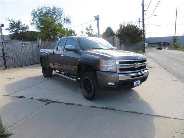 2011 CHEVROLET SILVERADO 1500 LT $995 Down Payment for sale in TEMPLE HILLS, MD – photo 8