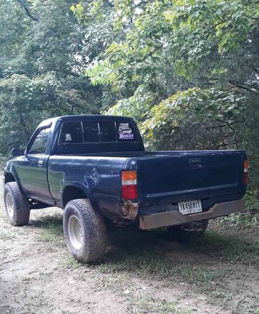 Toyota pickups for sale in Bloomington, IN – photo 3