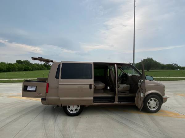 2004 GMC Safari Van Chevy Astro! Low 124k miles! Clean title! - cars for sale in Fort Worth, TX – photo 12