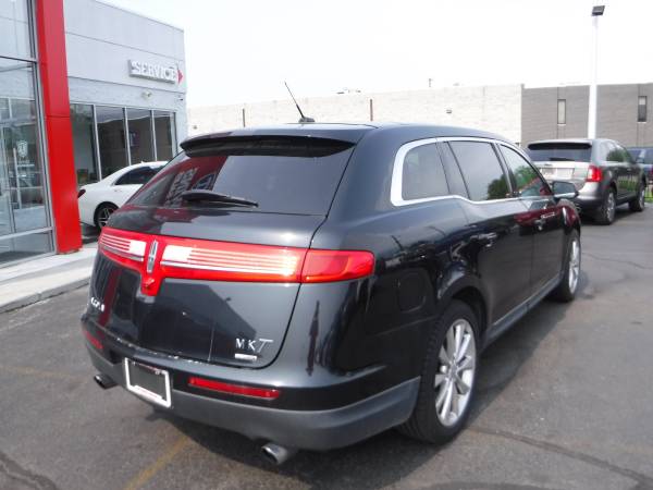 2010 LINCOLN MKT**SUPER CLEAN**MUST SEE**LIKE NEW**FINANCING AVAILABLE for sale in Detroit, MI – photo 10