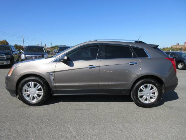 ** 2011 CADILLAC SRX AWD LUXURY- LOADED! PANO ROOF!GUARANTEED FINANCE! for sale in Lancaster, PA – photo 4