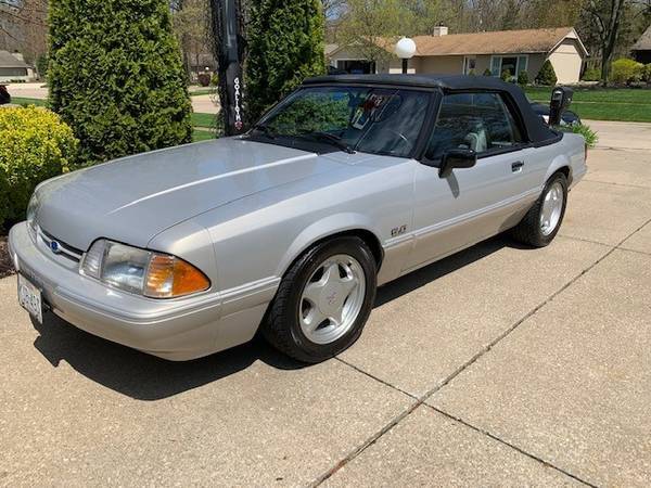 1992 Ford Fox Body Mustang LX 5.0 convertible for sale in Lombard, IL – photo 6