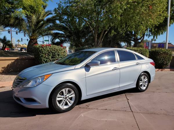 Hyundai Sonata SE 2013 Clean Carfax!! Best Buy On Craigslist!!! -... for sale in Gilbert, AZ – photo 3