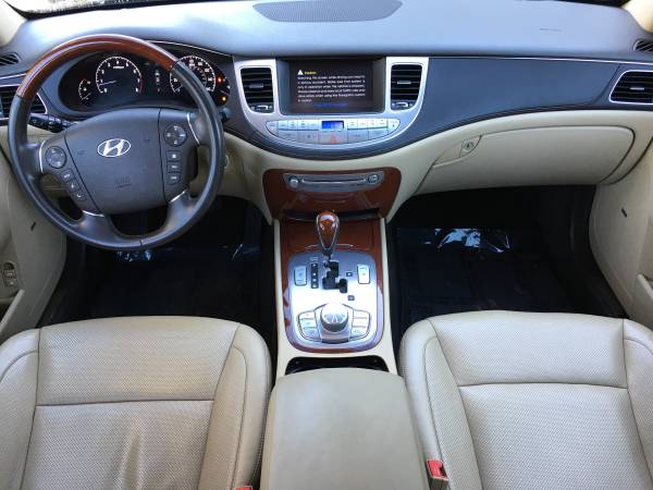 2012 HYUNDAI GENESIS 4.6L *ONLY 88K MILES* FINANCING AVAILABLE for sale in Port Saint Lucie, FL – photo 7