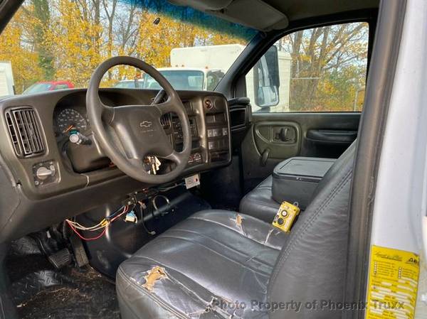 2007 Chevrolet C4500 14 ft landscape dump truck * 9ft cab to axel *... for sale in South Amboy, MD – photo 15