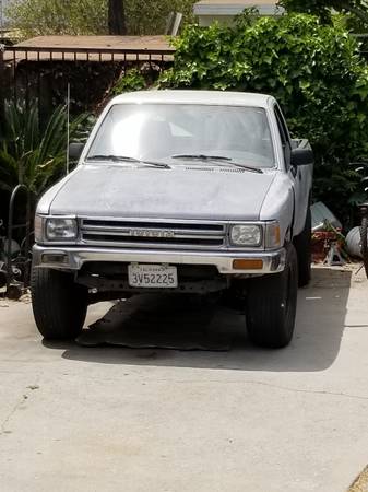 1989 toyota pick up for sale in Rosemead, CA – photo 6