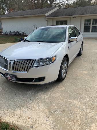 2010 Lincoln MKZ - cars & trucks - by owner - vehicle automotive sale for sale in Sharpsburg, GA – photo 2