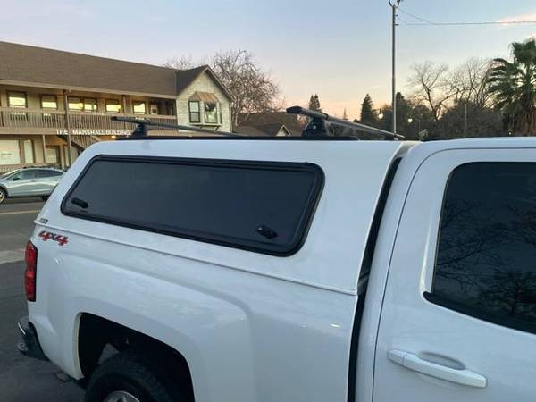 2017 Chevrolet Silverado 1500 LT Crew Cab 4X4 Tow Package Rear for sale in Fair Oaks, CA – photo 21