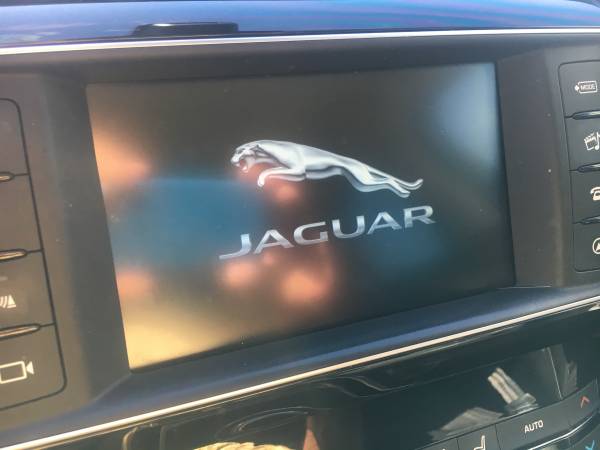 2017 Jaguar XE 25t Prestige 1 OWNER (US MOTORS) for sale in Stockton, CA – photo 11