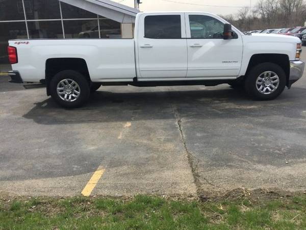 2016 Chevrolet Silverado 3500 HD Crew Cab 4WD LT Pickup 4D 8 ft Trades for sale in Harrisonville, MO – photo 5