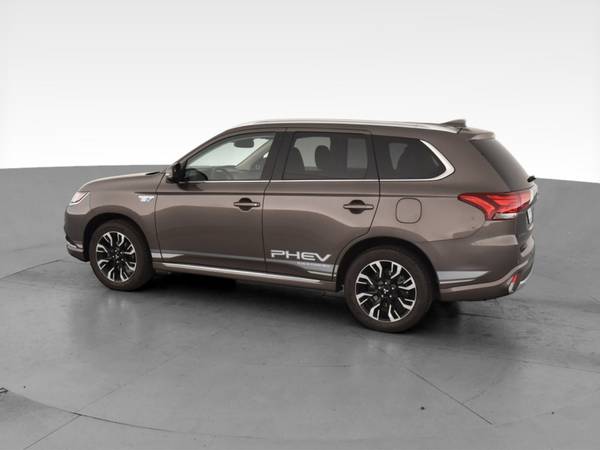 2018 Mitsubishi Outlander PHEV GT Sport Utility 4D suv Gray -... for sale in San Diego, CA – photo 6