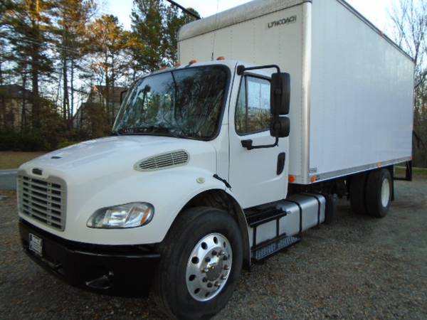 2013 Freightliner m2 Box truck - cars & trucks - by dealer - vehicle... for sale in Cumming, GA 30040, GA – photo 11