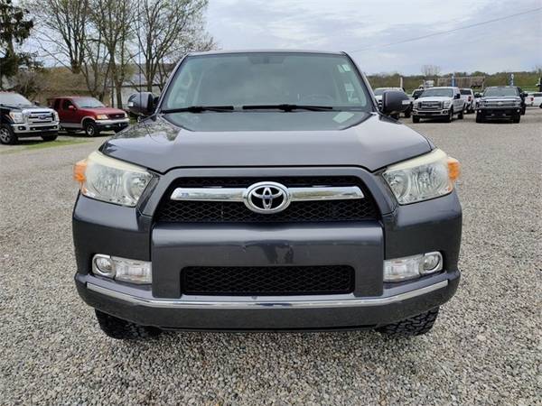 2011 Toyota 4Runner SR5 - - by dealer - vehicle for sale in Chillicothe, OH – photo 2