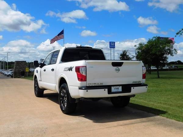 2017 Nissan Titan PRO for sale in Denison, TX – photo 3