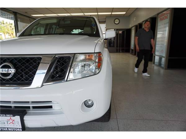 2012 Nissan Pathfinder Silver Edition Sport Utility 4D WE CAN BEAT for sale in Sacramento, NV – photo 11
