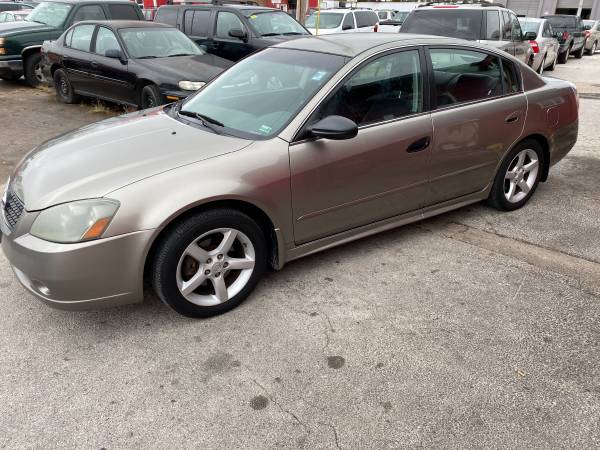 ALTIMA 3.5 115xxx miles - cars & trucks - by dealer - vehicle... for sale in Springfield, MO – photo 2