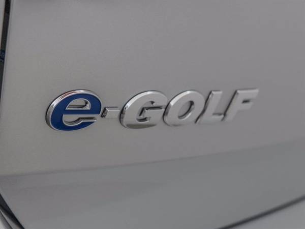 2016 Volkswagen VW e-Golf SE - cars & trucks - by dealer - vehicle... for sale in Wichita, KS – photo 9