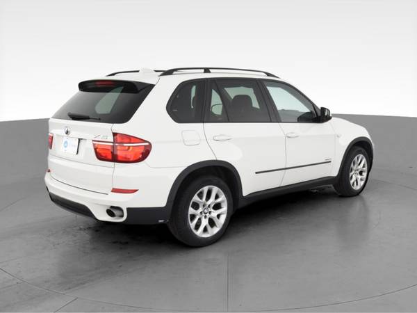 2012 BMW X5 xDrive35i Sport Utility 4D suv White - FINANCE ONLINE -... for sale in Cleveland, OH – photo 11