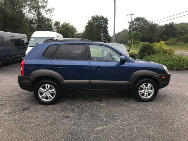 2006 HYUNDAI TUCSON GLS 74k Miles no accidents 4WD - cars & trucks -... for sale in newfield, PA – photo 4