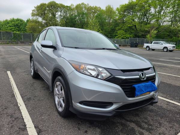 HR-V 2018 Silver LX for sale in STATEN ISLAND, NY – photo 2