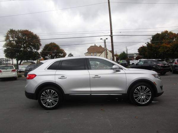 2016 LINCOLN MKX AWD - CLEAN CAR FAX - NAVIGATION - BACKUP CAMERA -... for sale in Moosic, PA – photo 4