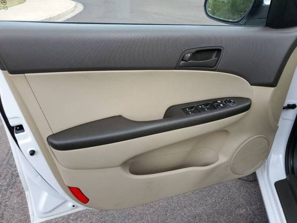 2011 Hyundai Elantra Touring - cars & trucks - by dealer - vehicle... for sale in Mesa, AZ – photo 13