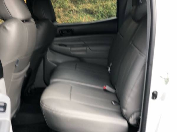 2015 Toyota Tacoma V6 4x4 4dr Double Cab 5.0 ft , 2016,2017,2018 -... for sale in Gladstone, WA – photo 14
