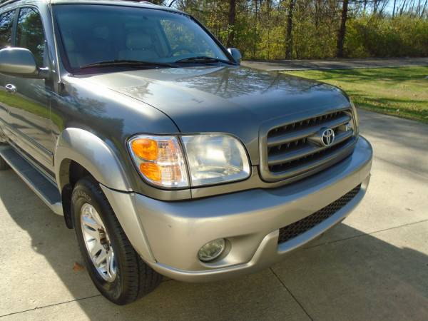 2004 toyota sequoia sr5--4 wheel - cars & trucks - by owner -... for sale in Lebanon, OH – photo 4