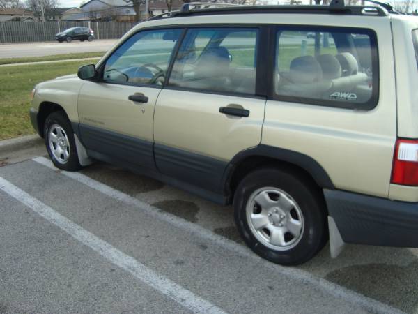 2004 Subaru Forester AWD - cars & trucks - by owner - vehicle... for sale in Streamwood, IL – photo 4