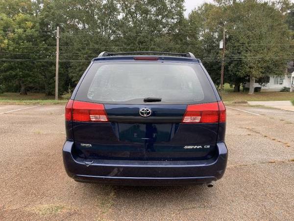 2004 Toyota Sienna 5dr CE FWD 7-Passenger (Natl) - cars & trucks -... for sale in Winder, SC – photo 5