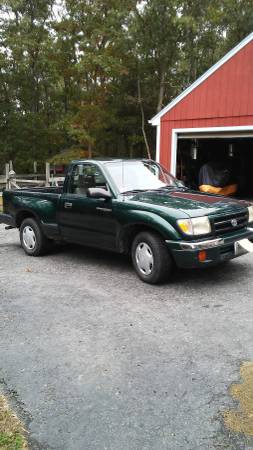 2000 Toyota Tacoma step-side for sale in Charlestown, RI – photo 3