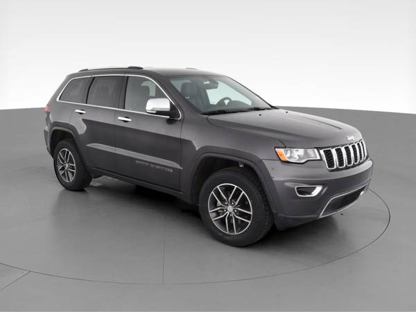 2018 Jeep Grand Cherokee Limited Sport Utility 4D suv Gray - FINANCE... for sale in Boston, MA – photo 15