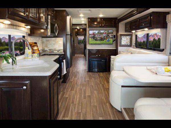 2017 Thor Mirage - Financing Options Available! for sale in Thousand Oaks, CA – photo 7