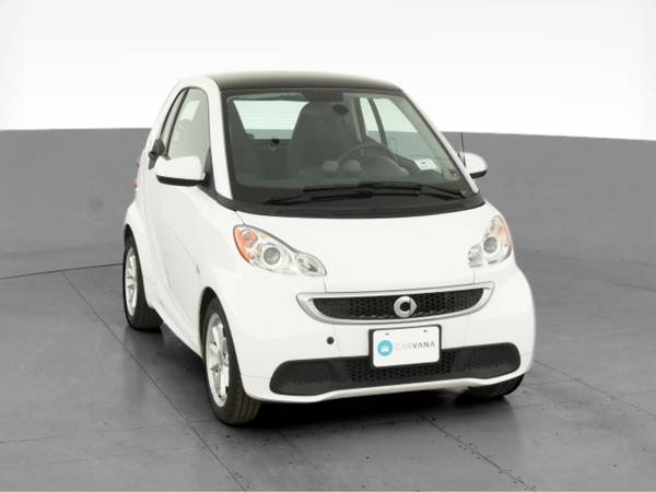 2016 smart fortwo electric drive Hatchback Coupe 2D coupe White - -... for sale in HARRISBURG, PA – photo 16