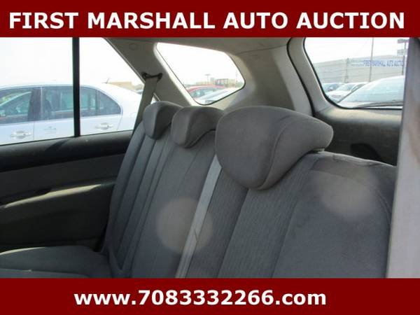 2008 Kia Rondo EX - First Marshall Auto Auction- Super Savings!! for sale in Harvey, IL – photo 6
