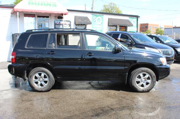 1-Owner 2005 Toyota Highlander 4WD V6 3rd Row Local Trade - cars & for sale in Louisville, KY – photo 16