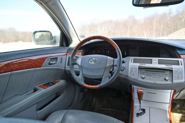 2007 Toyota Avalon Limited - - by dealer for sale in Naugatuck, CT – photo 18
