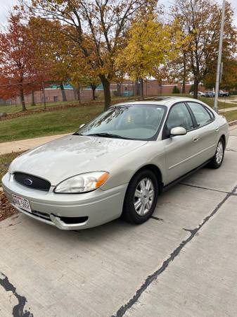 2006 Ford Taurus 142k miles - cars & trucks - by owner - vehicle... for sale in milwaukee, WI