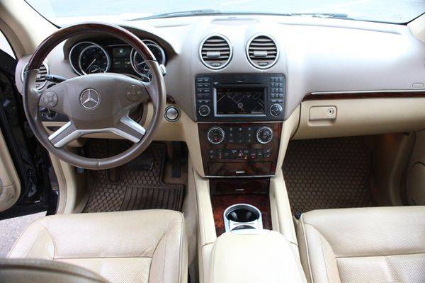 2011 Mercedes-Benz GL 550 3rd Row Seating 3rd Row Seating - Over 500... for sale in Longmont, CO – photo 16
