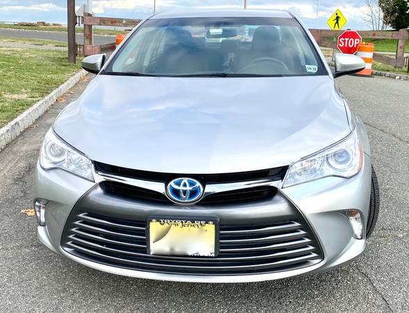 Camry Hybrid 2017 - cars & trucks - by owner - vehicle automotive sale for sale in perth amboy, NJ – photo 3