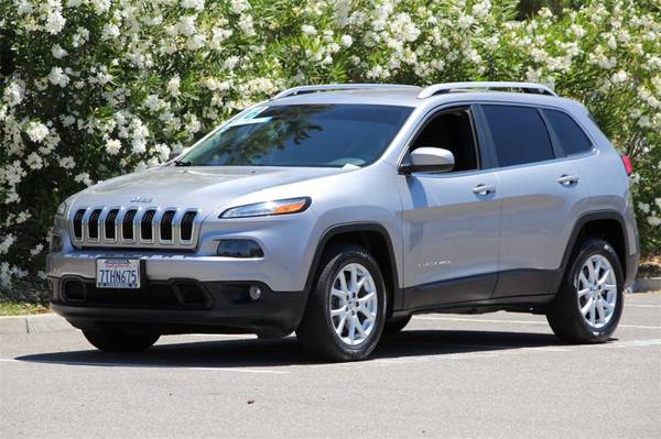 2016 Jeep Cherokee Latitude suv Billet Silver Metallic Clearcoat for sale in Livermore, CA – photo 10