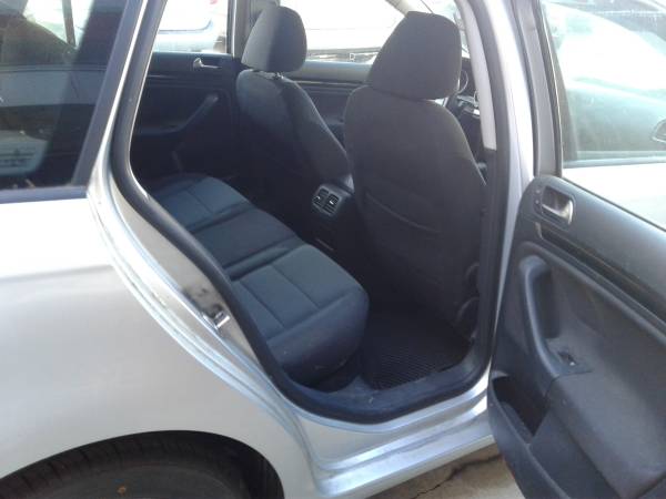 2011 Volkswagen Jetta Wagon - cars & trucks - by owner - vehicle... for sale in Frederick, MD – photo 11